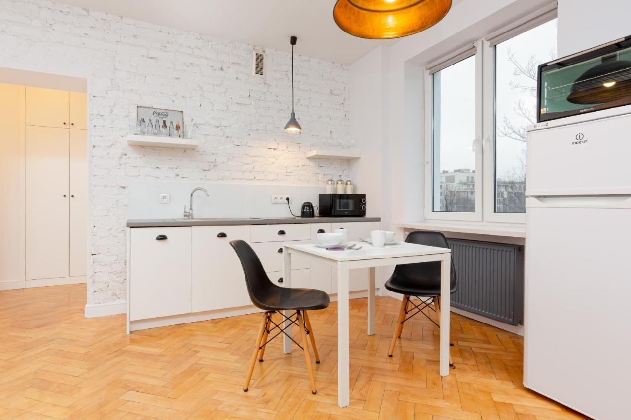 Mokotow Apartment Metro Raclawicka By Renters Warsaw Exterior photo